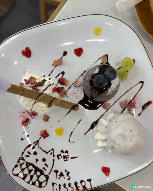 貓貓主題甜品店