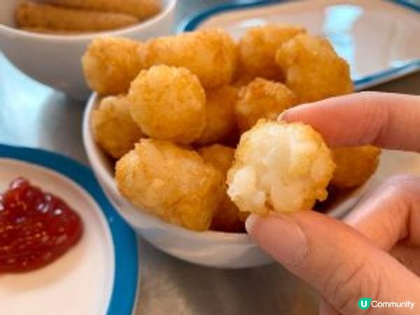 週末去了荃灣閒逛　走著走著便來到這間電影感十足的漢堡店