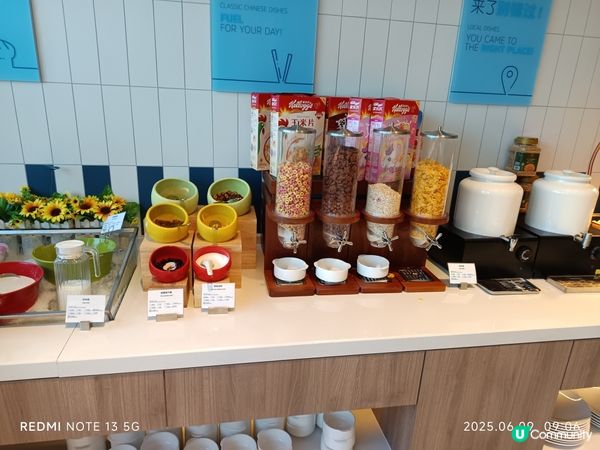 🏊‍♂️云端泳池×高球景观！深圳福田智选假日必住体验