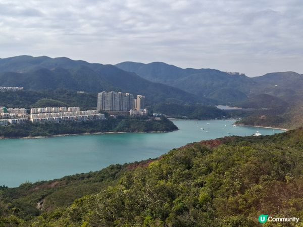 坐9號巴士去石澳應該坐左邊還是右邊？