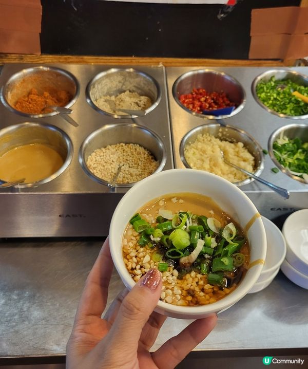 茶底麻辣串串火鍋