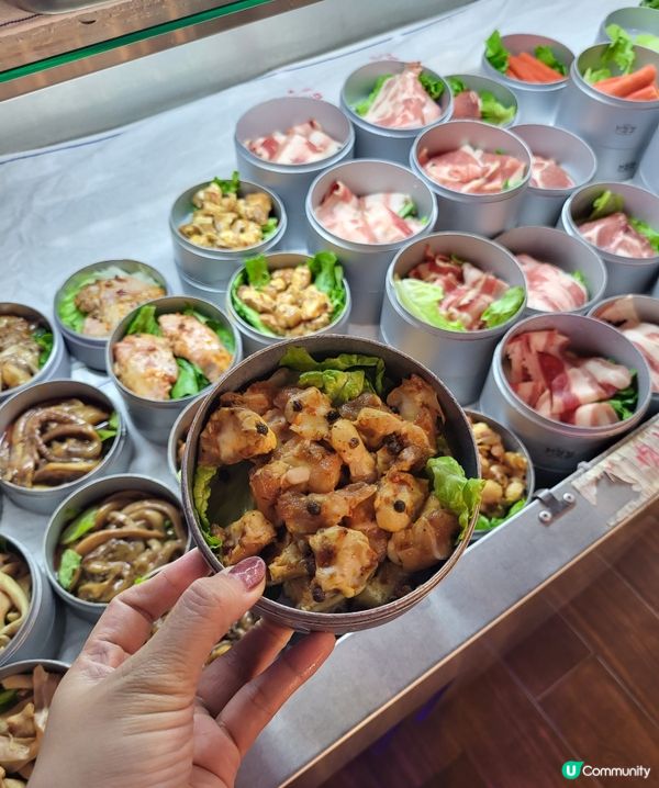 茶底麻辣串串火鍋