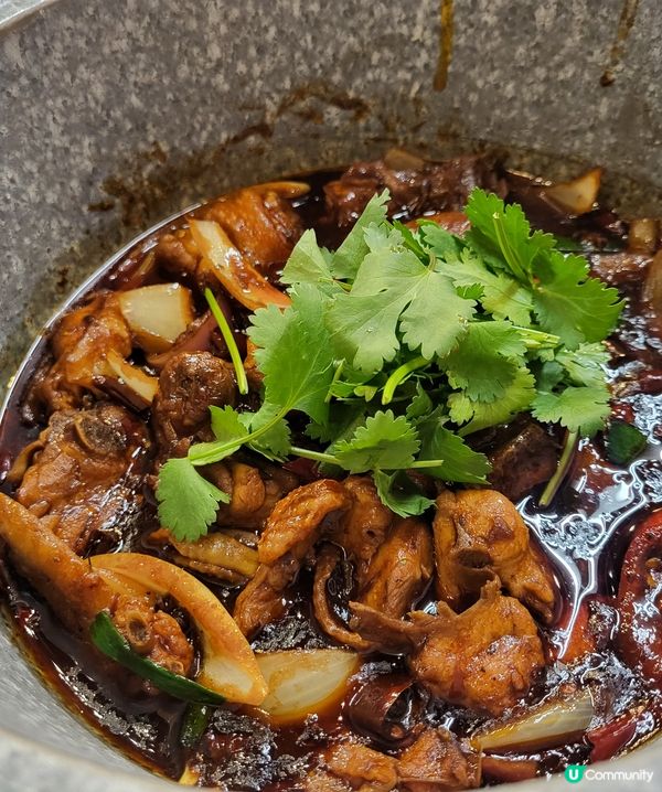 茶底麻辣串串火鍋