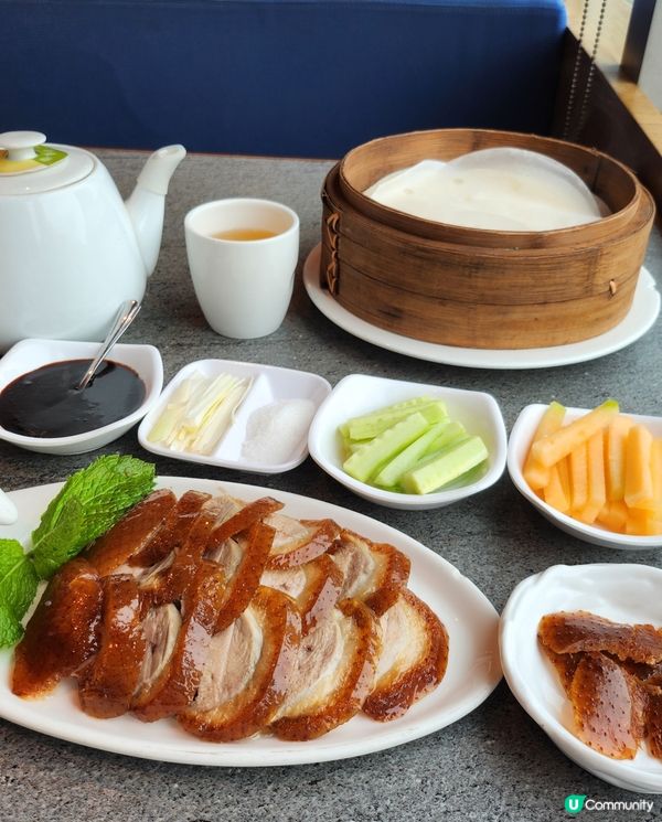 「古琴雅苑」午市套餐真係好抵食，有半隻烤北京填鴨🦆、意大利黑...