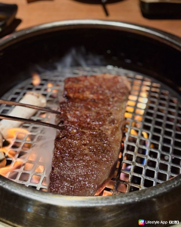 高級韓國燒肉丨鹽磚和牛西冷丨絕美雪花油脂滿滿