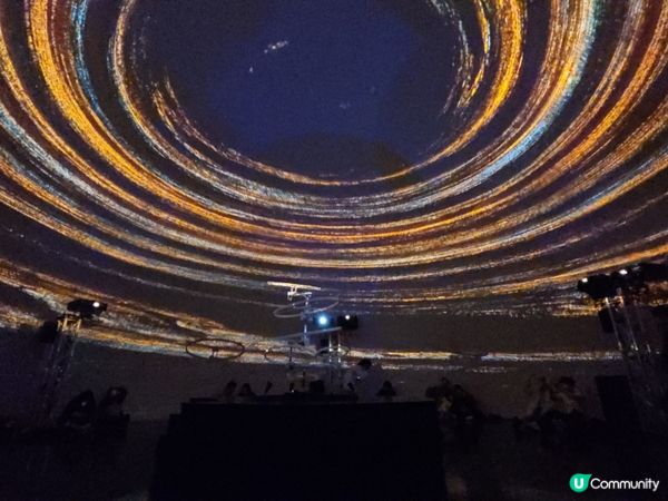 光影香港，聽見呼吸 🌌✨