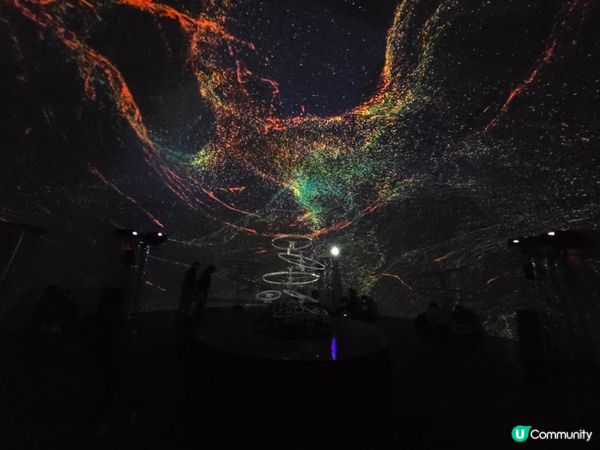 光影香港，聽見呼吸 🌌✨