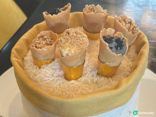 威化甜筒和米元素的蛋糕