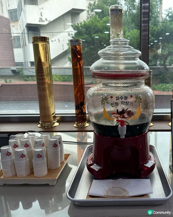 Herbal Tea House in S. Korea