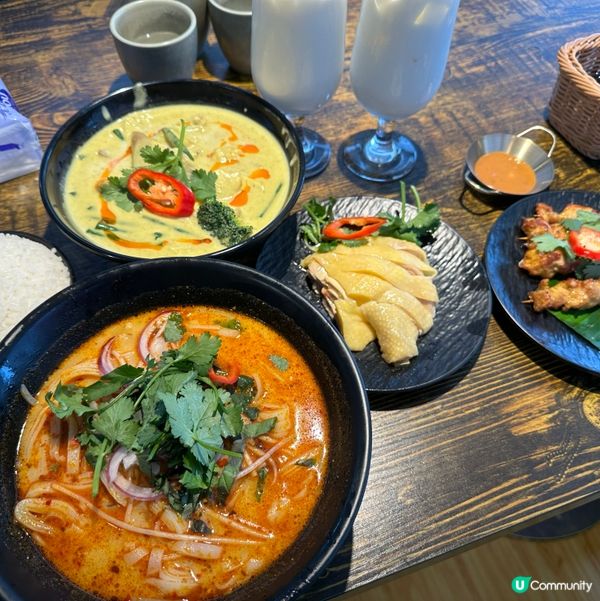 彩色篤篤車 🛺 打卡 泰國菜 