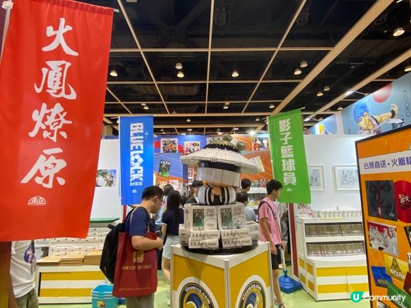 書展之旅📚🎉  
灣仔會展，書香滿溢！