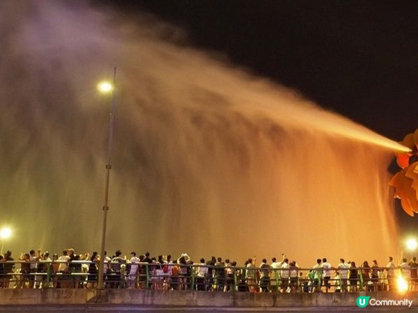 峴港巨龍噴火🔥💦，我哋企龍頭位體驗熱浪！