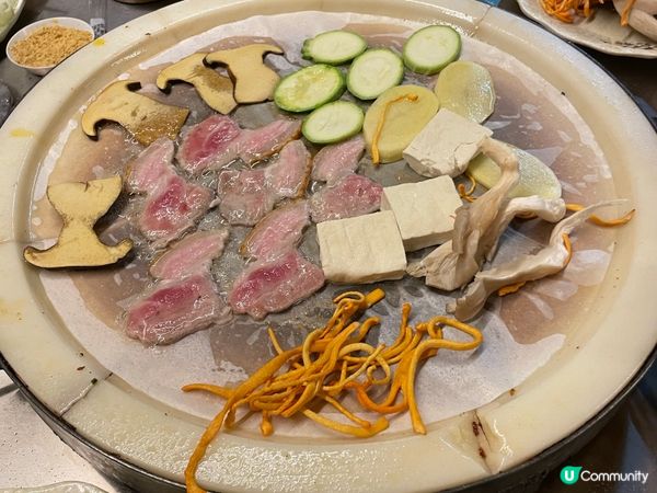 1洱海燒烤必食！石板燒😋 老闆超好人！🔥 鮮榨果汁正！