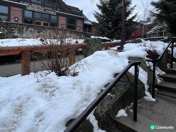 1.  溫哥華滑雪初體驗！⛷️ 超級好玩！😋 肥咗都值！