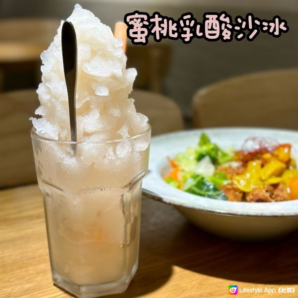 觀塘隱世多國菜cafe 