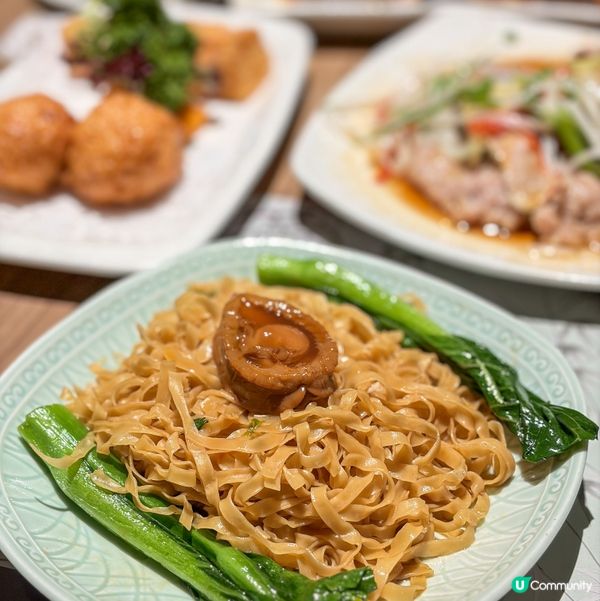 東涌Outlet行完街就係東薈城食埋晚餐,去左滿樂潮州食食正...