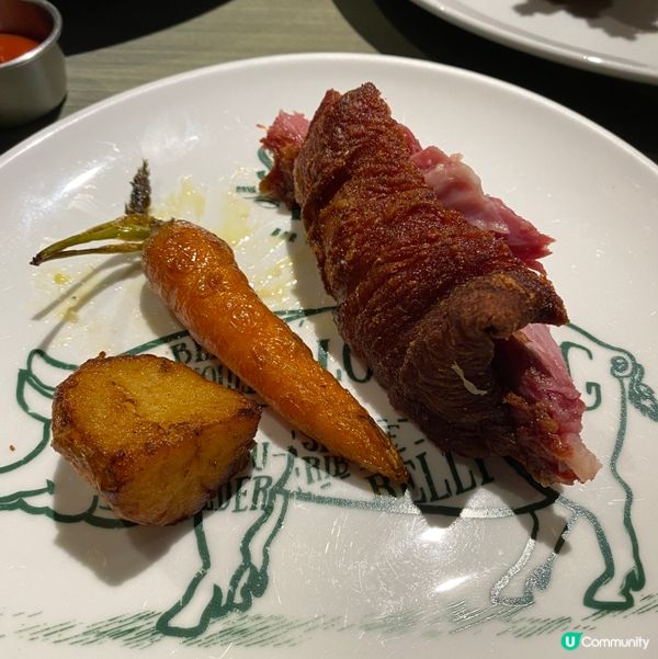 聖誕留港食豬手！😋 脆皮正到爆！