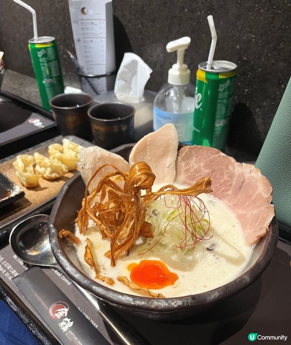 濃厚雞白湯拉麵，冬天食好好feel~