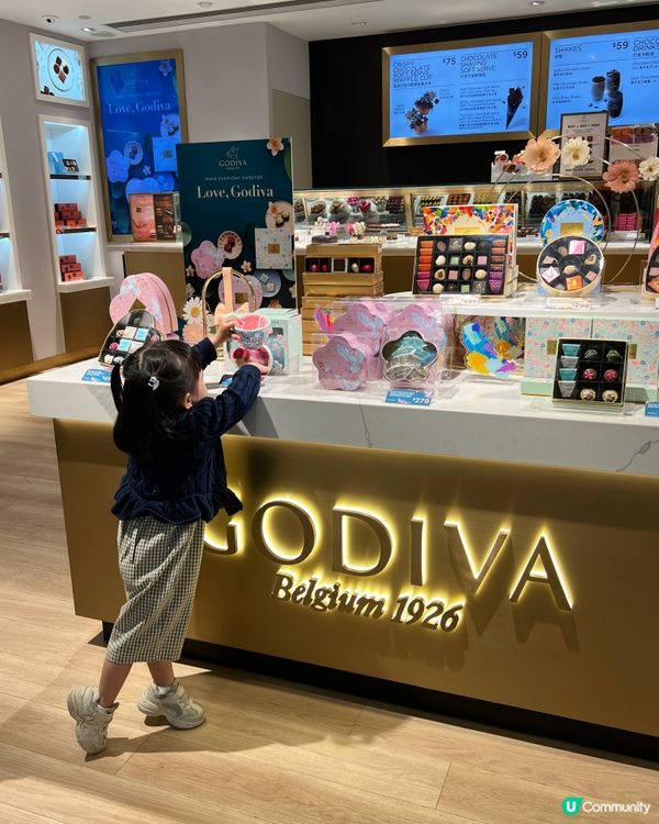 德福購物節返嚟啦🥳  
等咗成年，德福購物節終於返嚟啦！