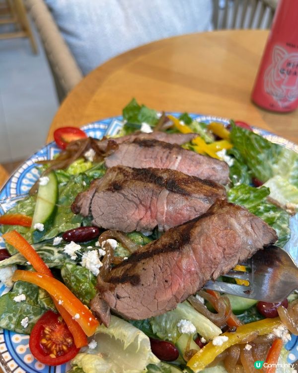 又去 M Square 嘆個 brunch 💕 看看海周圍逛逛