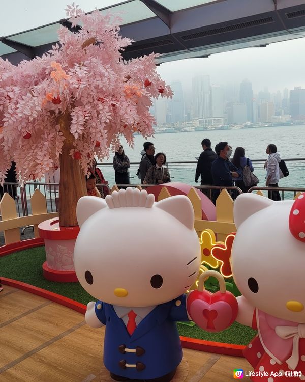 過年去海港城同Hello Kitty打卡！