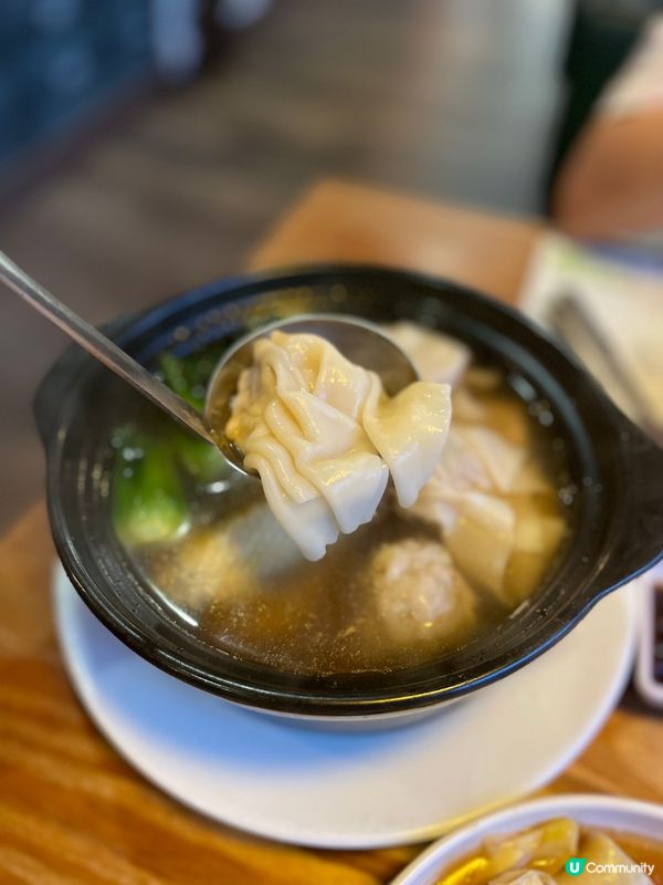 上海雲吞雞，湯底好清甜 雲吞皮薄餡靚，超好食👍