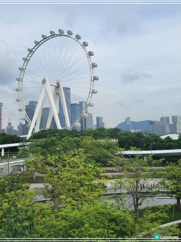 大到似公園嘅商場～歡樂港灣