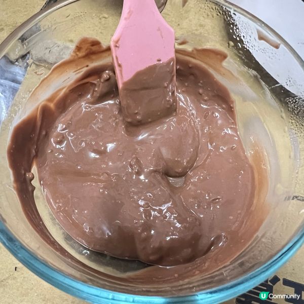 只需2樣材料鬆軟朱古力蛋糕 🍫🍰