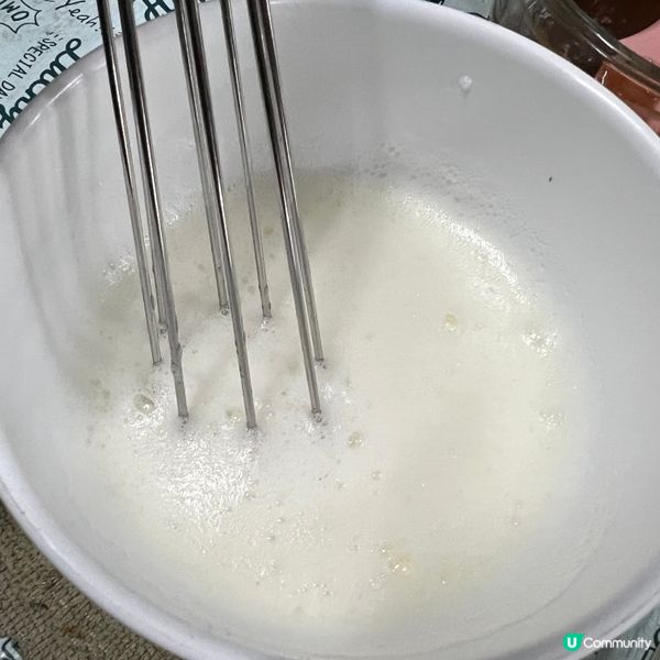 只需2樣材料鬆軟朱古力蛋糕 🍫🍰