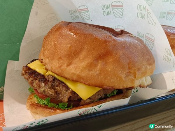 觀塘的漢堡店 MOO MOO