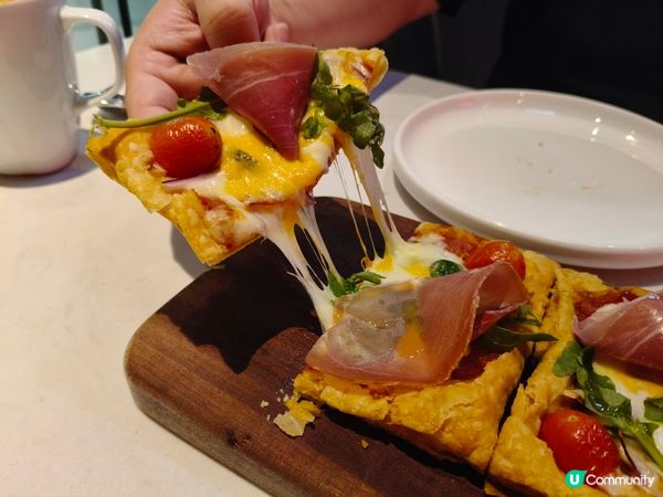 加拿大法式可麗餅😋  食過未？