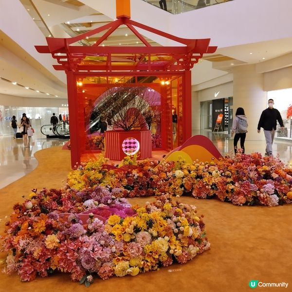 糅合傳統建築與現代設計-以色彩和花藝打造朝氣園林