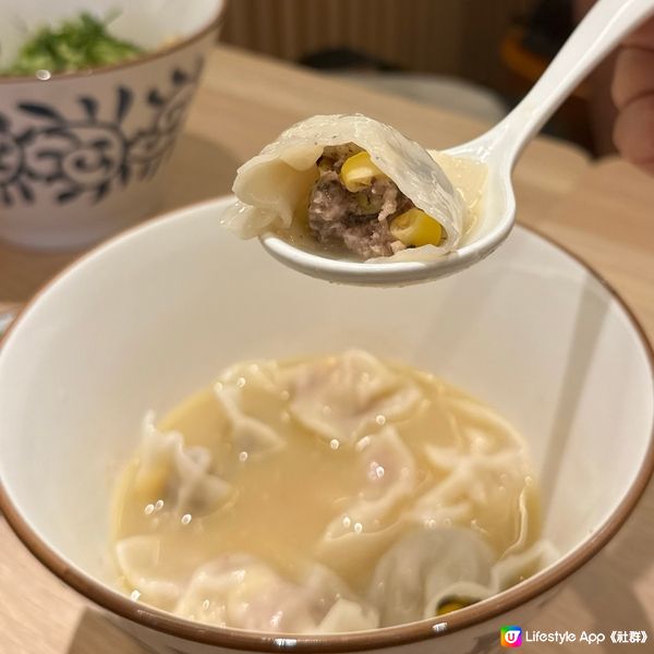 皮薄餡靚手工餃．特色小食夠惹味