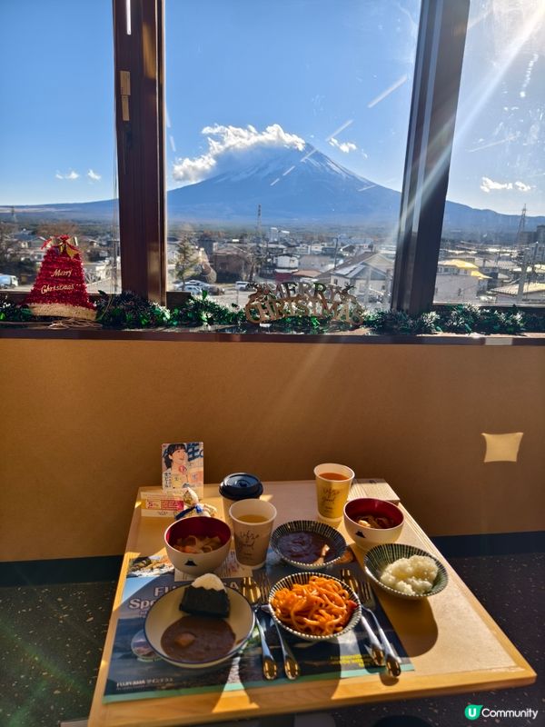 任飲任食，任看富士山