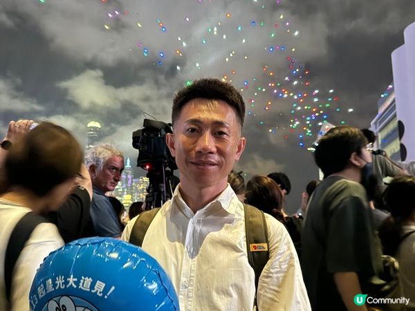 欣賞多啦A夢無人機匯演；到跑馬地馬場觀賞賽事；到迪士尼樂園遊...