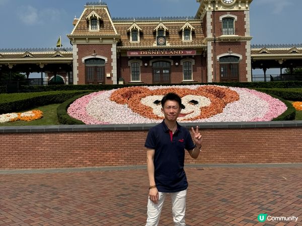 欣賞多啦A夢無人機匯演；到跑馬地馬場觀賞賽事；到迪士尼樂園遊...