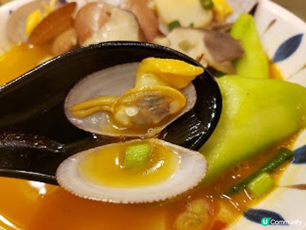 龍城冰室．有料有鑊氣