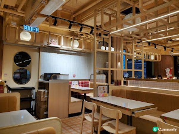 八月茶室．滋味酸菜魚