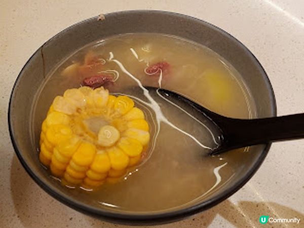 八月茶室．滋味酸菜魚