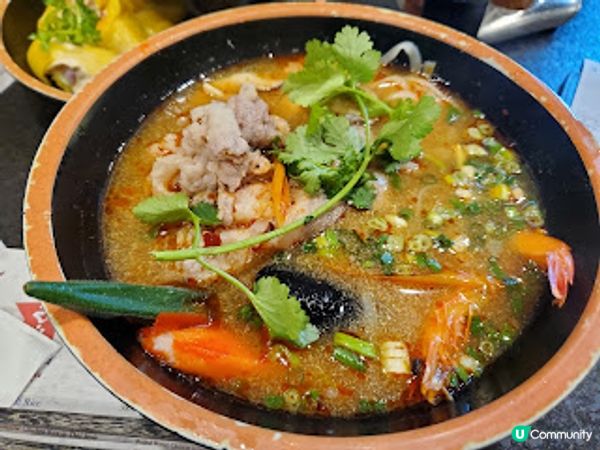 泰濃麵．香濃湯底與出色炸物的完美邂逅