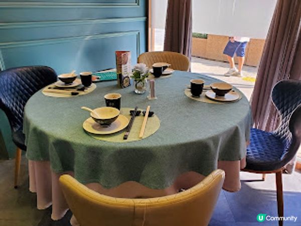 憶食尚臘味煲仔飯．五常米飯焦香脆，用料鮮味滿分