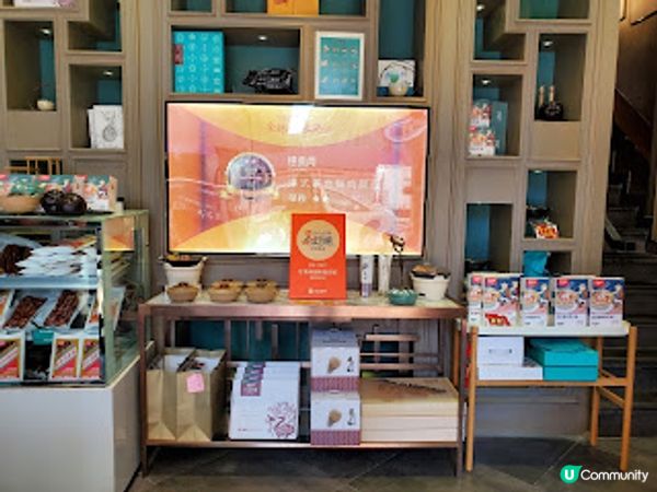 憶食尚臘味煲仔飯．五常米飯焦香脆，用料鮮味滿分