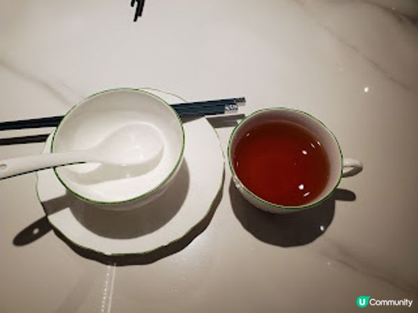 綠茶餐廳．必食過江龍