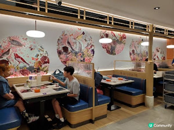 牛站(駅)麻辣火鍋放題‧真激抵食！