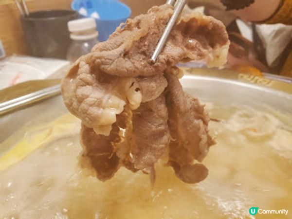 牛站(駅)麻辣火鍋放題‧真激抵食！