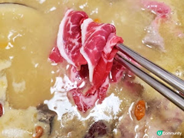 牛站(駅)麻辣火鍋放題‧真激抵食！