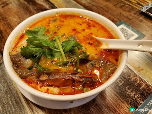 泰誇張．HKU附近水準隱世泰菜！