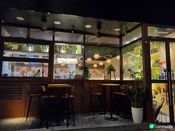 Thai-ger ．醉貓炒河鑊氣十足，蒜蓉包勁邪惡