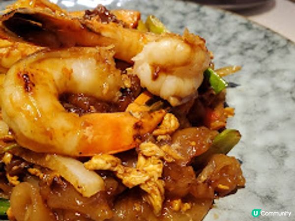 Thai-ger ．醉貓炒河鑊氣十足，蒜蓉包勁邪惡