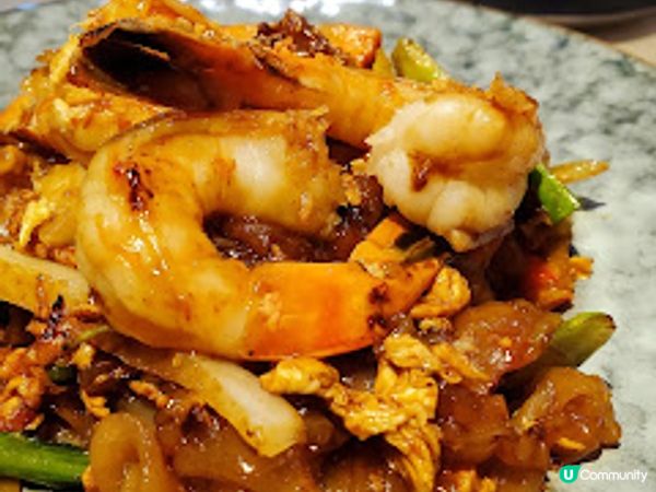 Thai-ger ．醉貓炒河鑊氣十足，蒜蓉包勁邪惡